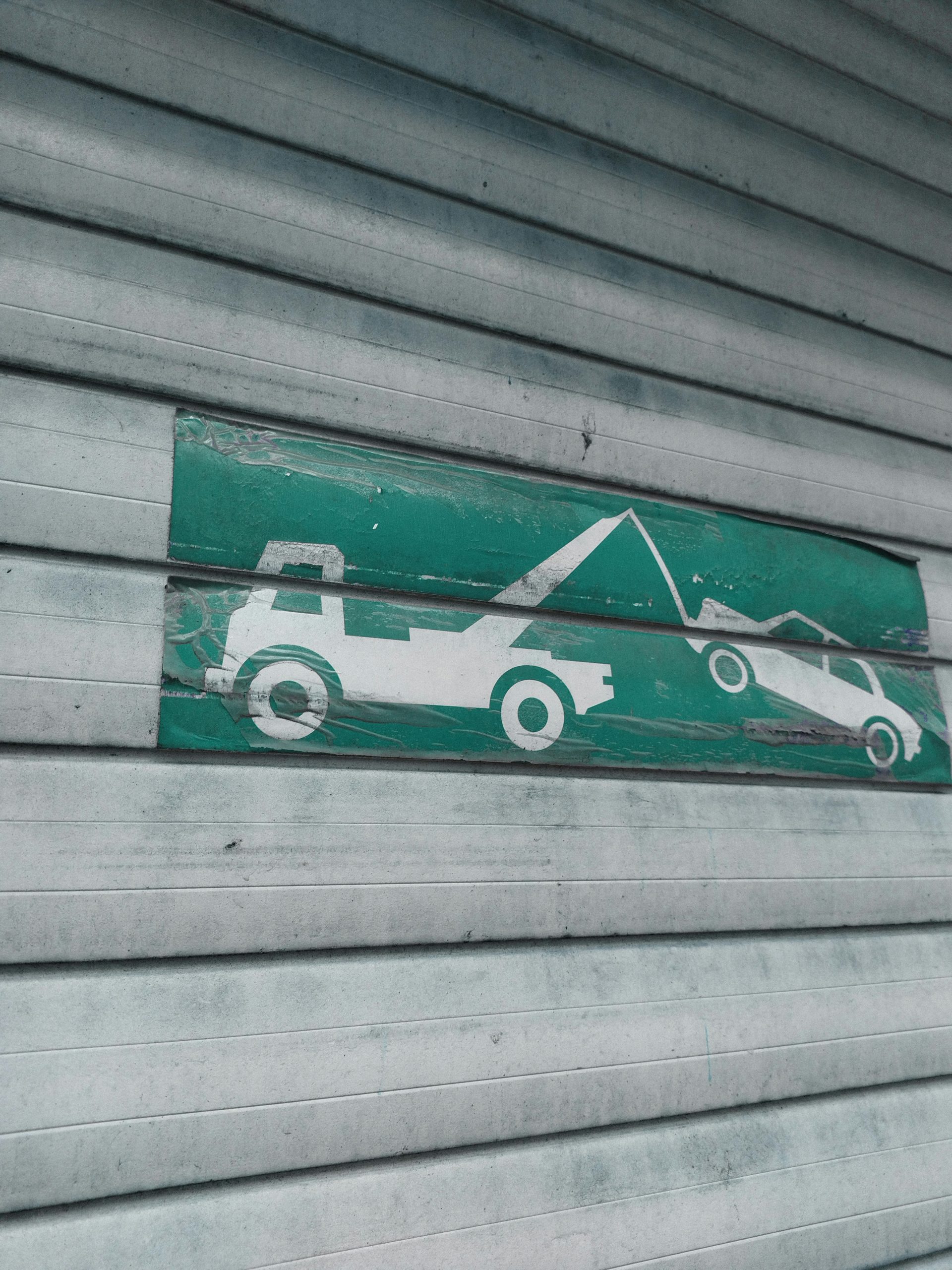 Car battery installation Ottawa